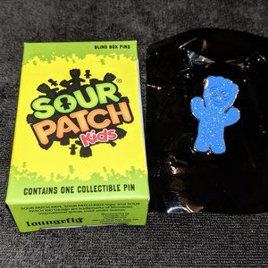 Sour Patch Kids:Collectible Pin by Loungefly: Blue